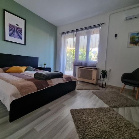 Ferienwohnung Nivo Apartman Siofok Balatonszabadi Fürdőtelep Exterior foto